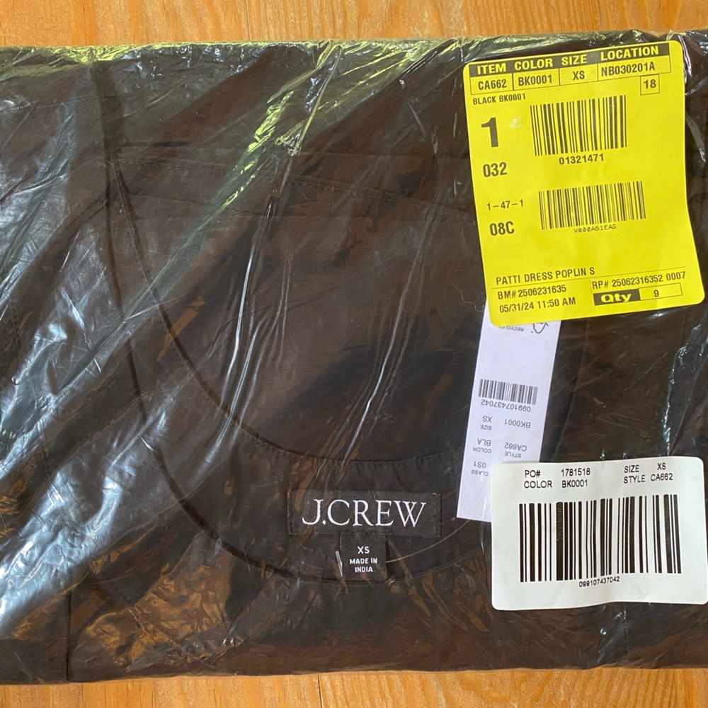 J. Crew Scoopneck shift dress in cotton poplin.  3 available.  New with tags.